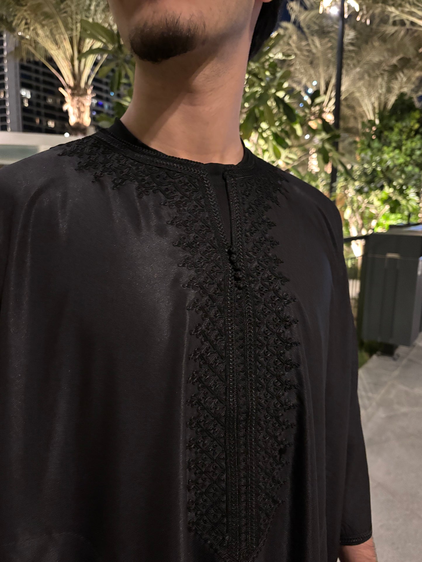 V2. Royal Black Morrocan Thobe