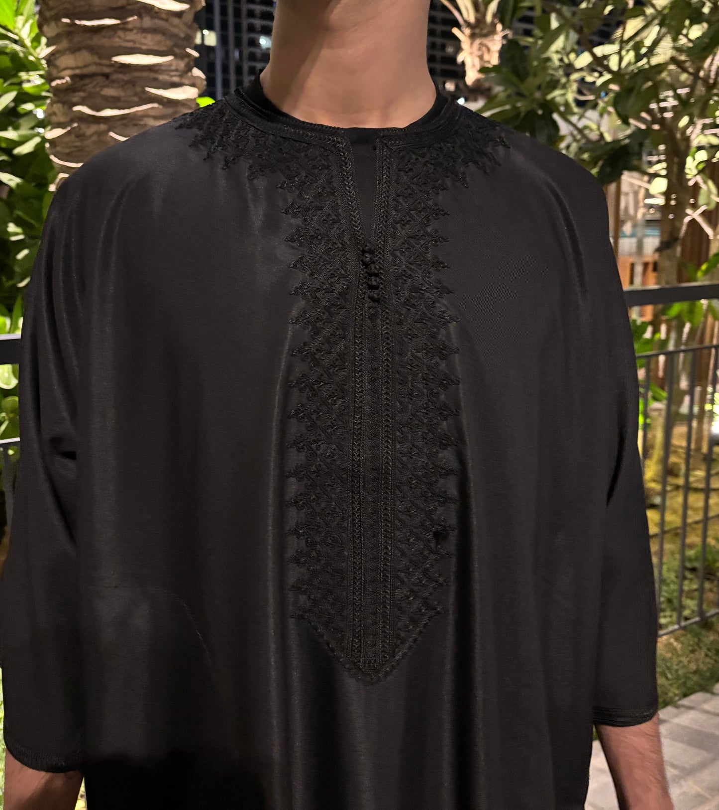 V2. Royal Black Morrocan Thobe
