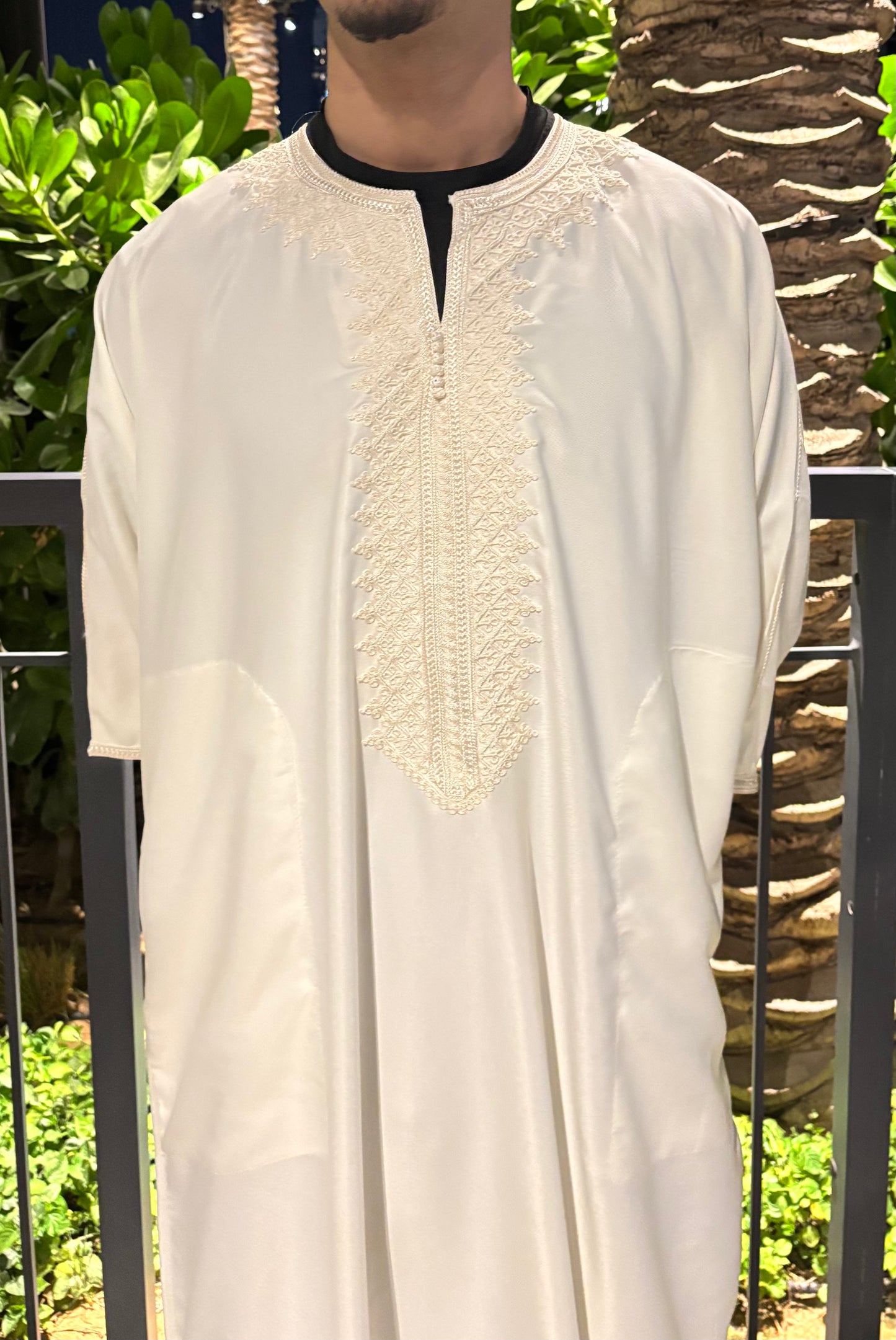 V2. Royal White Moroccan Thobe