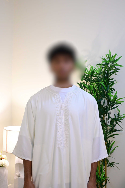 V5. Royal White Moroccan Thobe